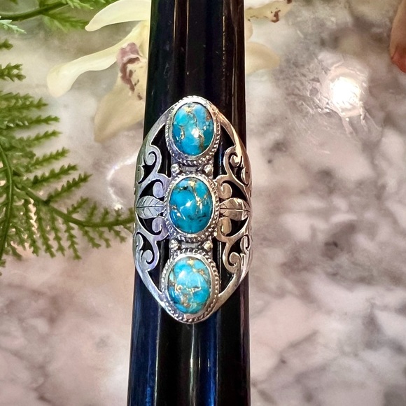 Vintage Handmade Genuine Turquoise Ring Solid 925 Sterling Silver Filigree Ring - Picture 2 of 15